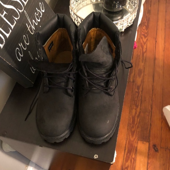 Timberlands - Picture 1 of 2